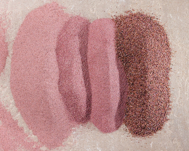 Garnet blasting abrasive